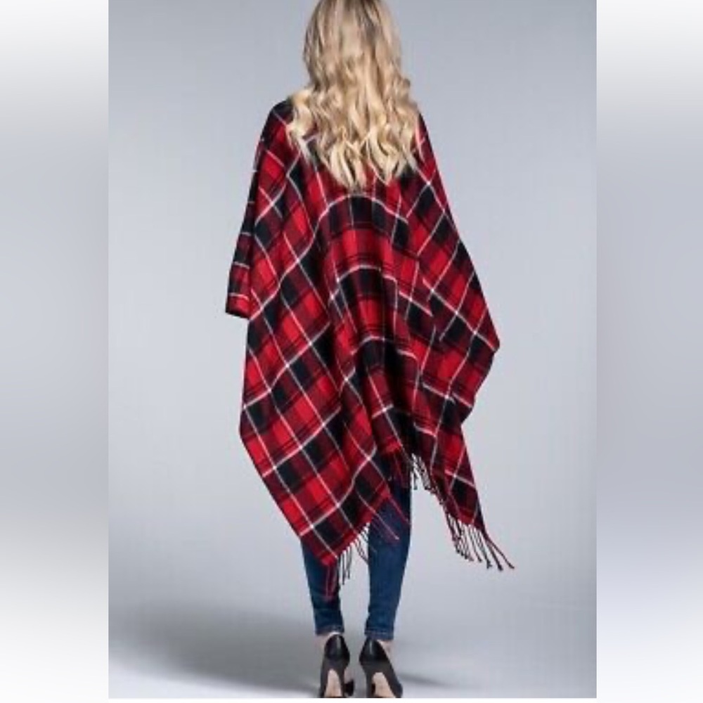 Vintage Faribo poncho throw blanket red black plaid with fringe